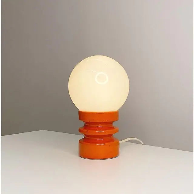 Retro Solid Wood Table Lamp